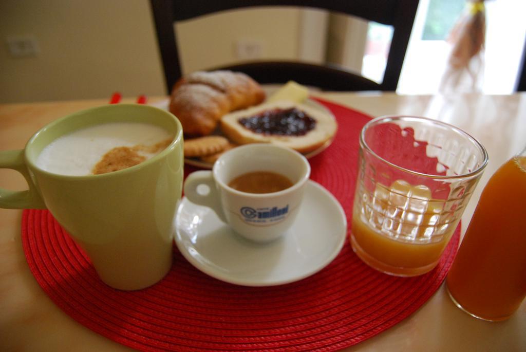 نابولي Bed And Breakfast Casa Mariella المظهر الخارجي الصورة