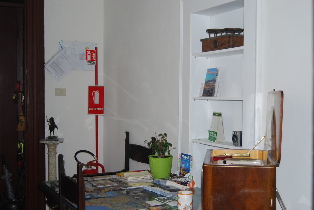 نابولي Bed And Breakfast Casa Mariella المظهر الخارجي الصورة