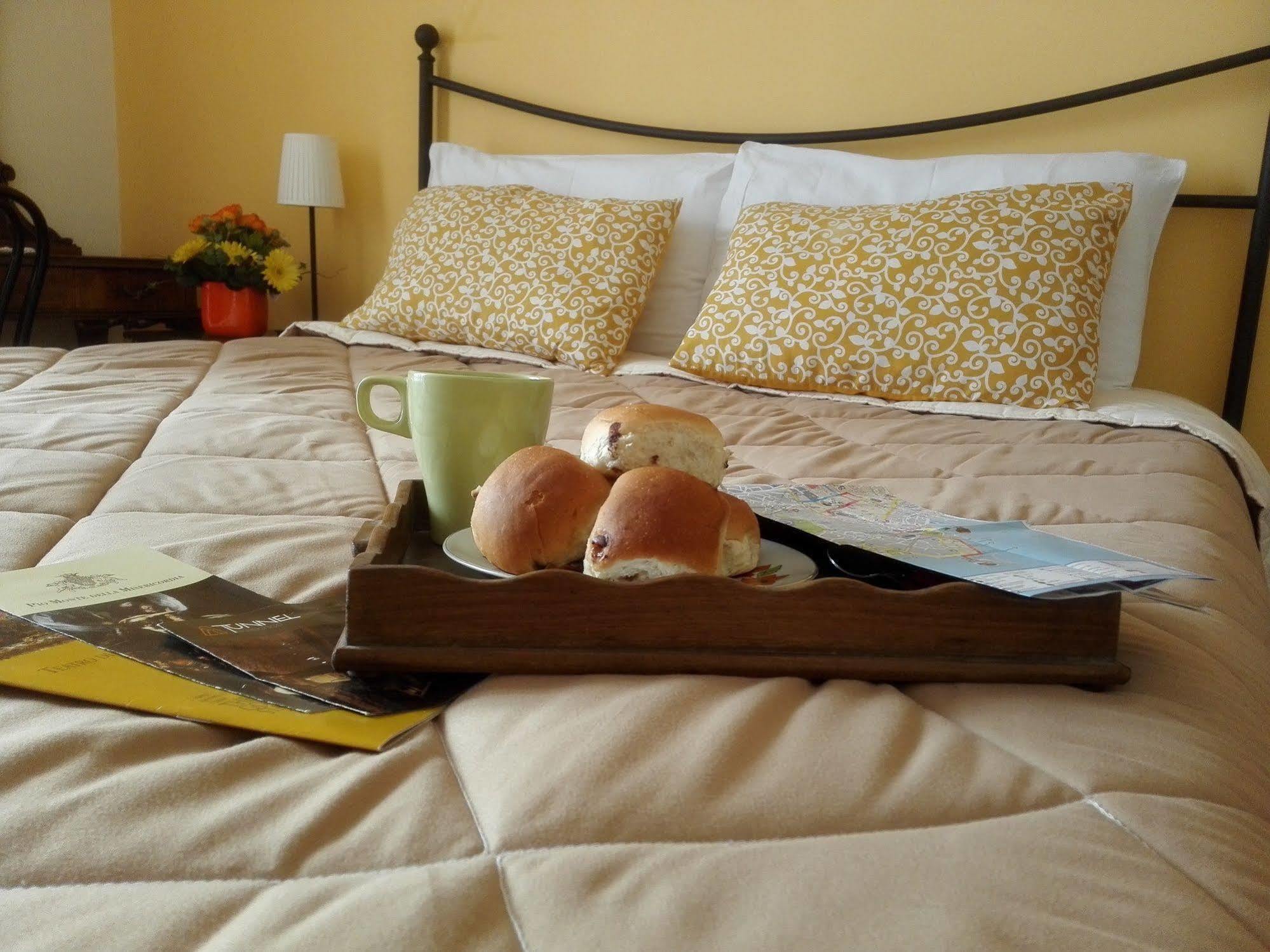 نابولي Bed And Breakfast Casa Mariella المظهر الخارجي الصورة