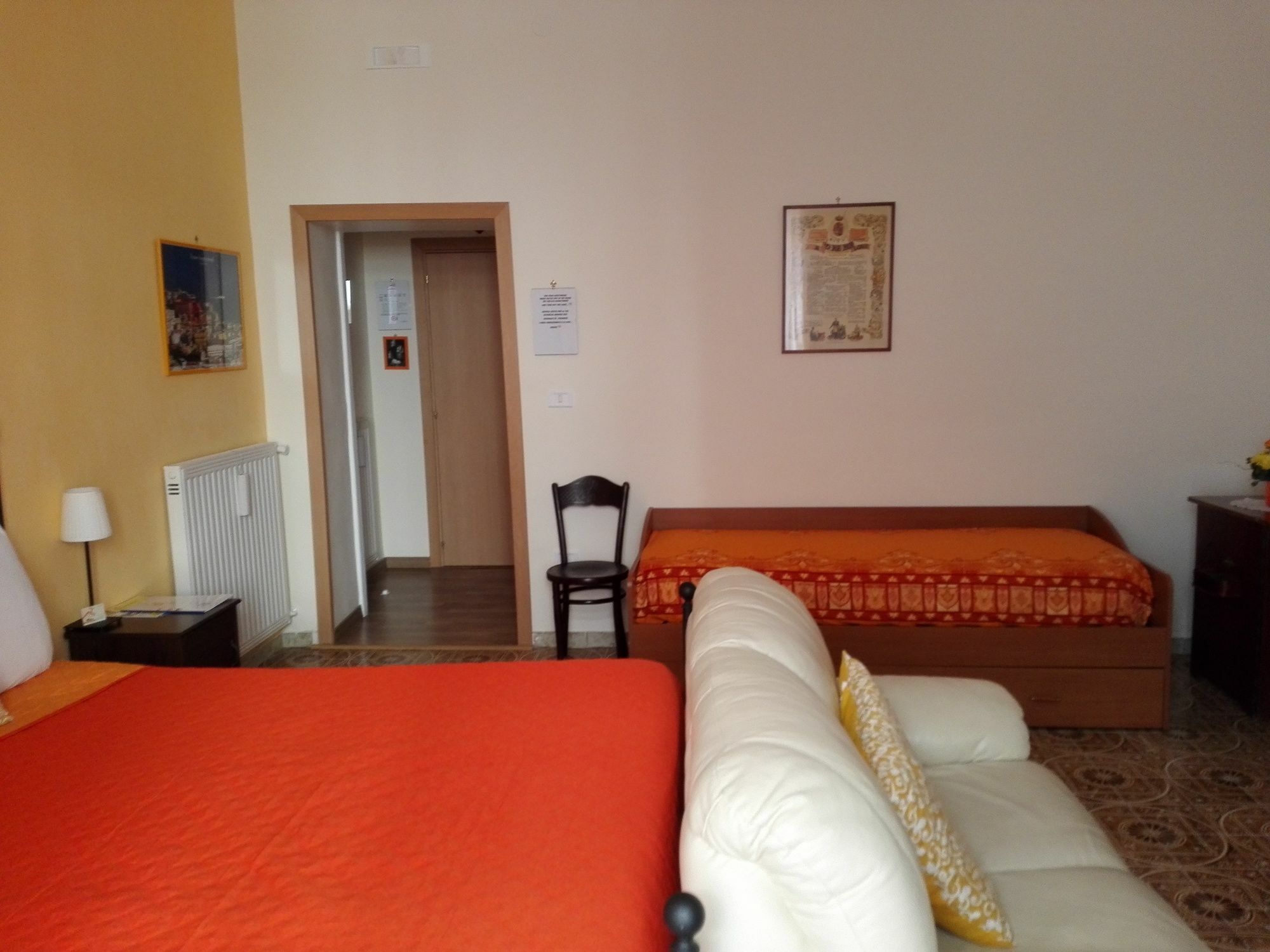 نابولي Bed And Breakfast Casa Mariella المظهر الخارجي الصورة